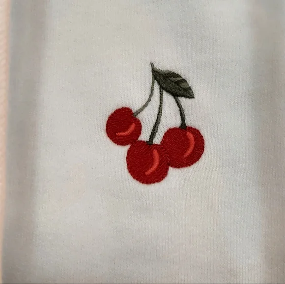 Hollister Cropped  Cherries Hoodie Size Small - Picture 3 of 4